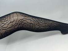 Load image into Gallery viewer, Esstiq Stockings