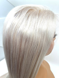 MRS ESSTIQ ICY WHITE- HD lace Wig - Straight